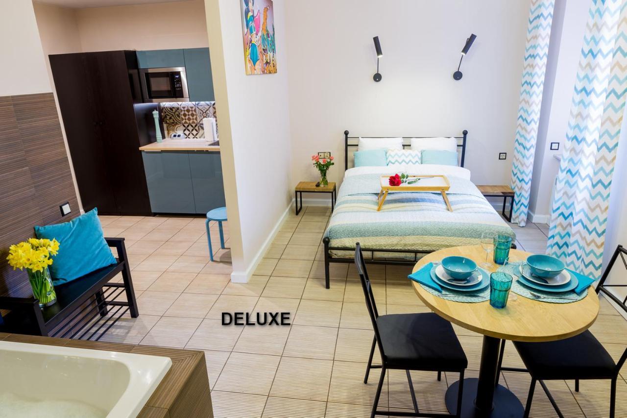 Apartamenty Centrum Z Wanna Dwuosobowa Piotrków Trybunalski Δωμάτιο φωτογραφία