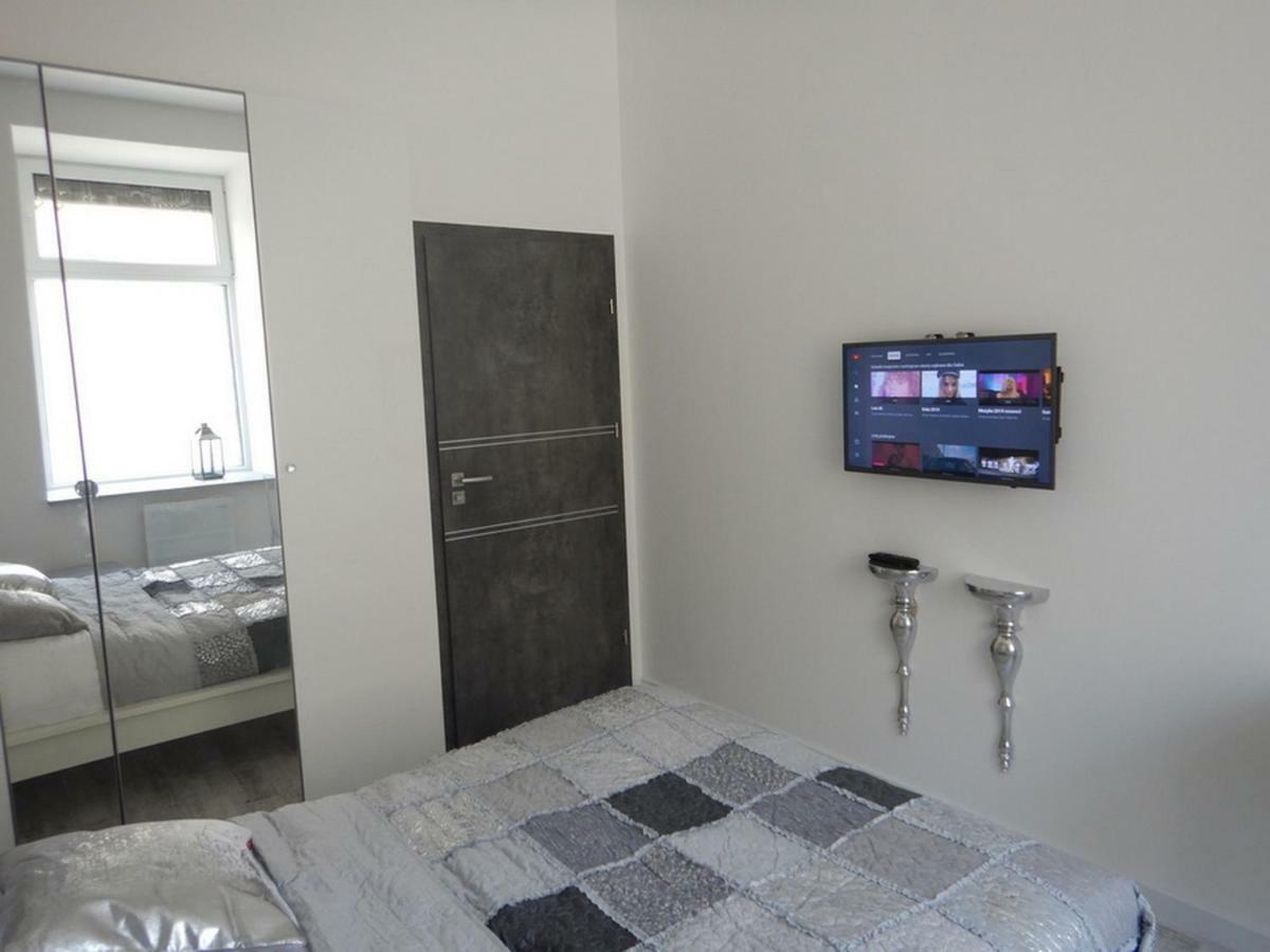 Apartamenty Centrum Z Wanna Dwuosobowa Piotrków Trybunalski Εξωτερικό φωτογραφία