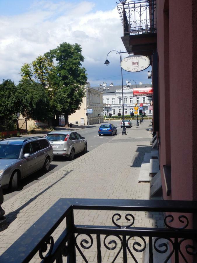 Apartamenty Centrum Z Wanna Dwuosobowa Piotrków Trybunalski Εξωτερικό φωτογραφία