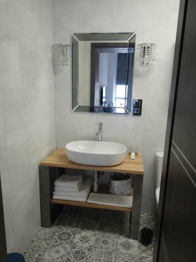 Apartamenty Centrum Z Wanna Dwuosobowa Piotrków Trybunalski Εξωτερικό φωτογραφία